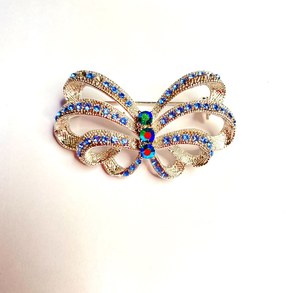 ๐ด Blue Butterfly Rhinestone Stoplight Brooch ๐ - Picture 2 of 6